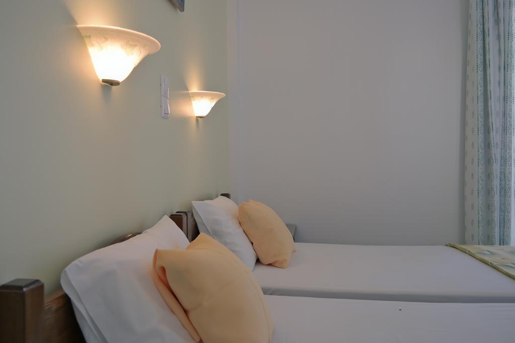 Mina'S Studios In Naxos Island อาโยส โพรโกปิออส ภายนอก รูปภาพ